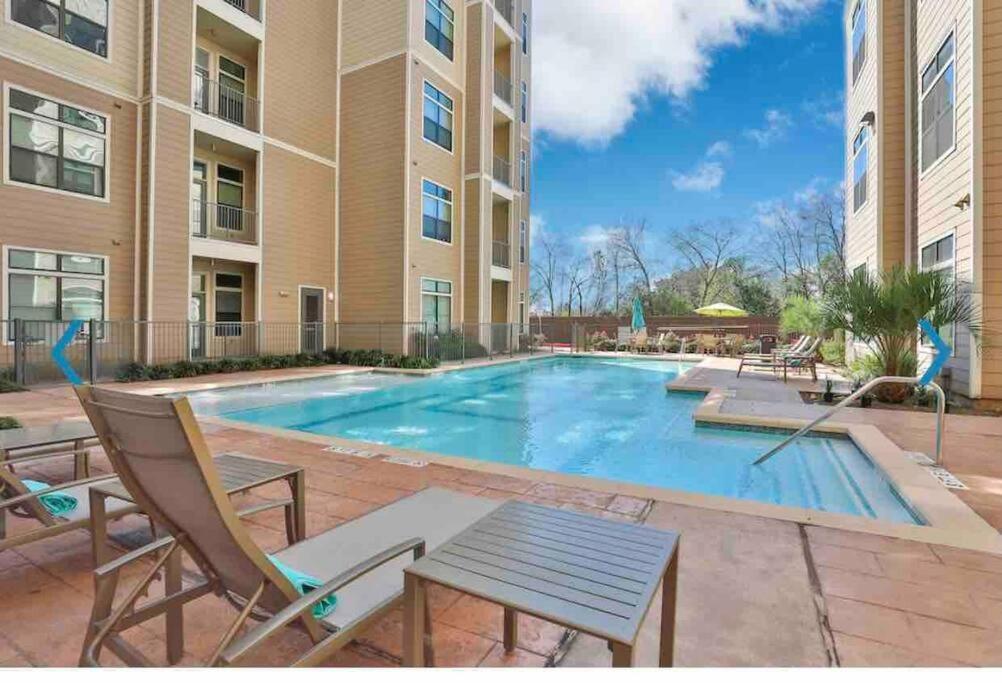 Charming Suite With Gym Near Nrg Medical Center Houston Exterior photo