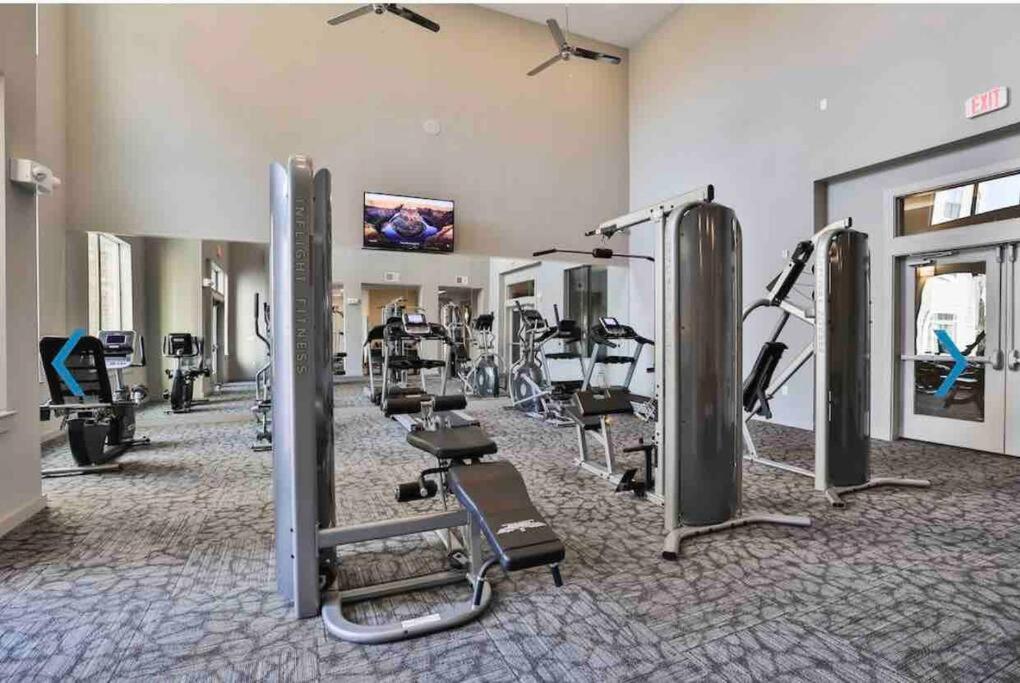 Charming Suite With Gym Near Nrg Medical Center Houston Exterior photo