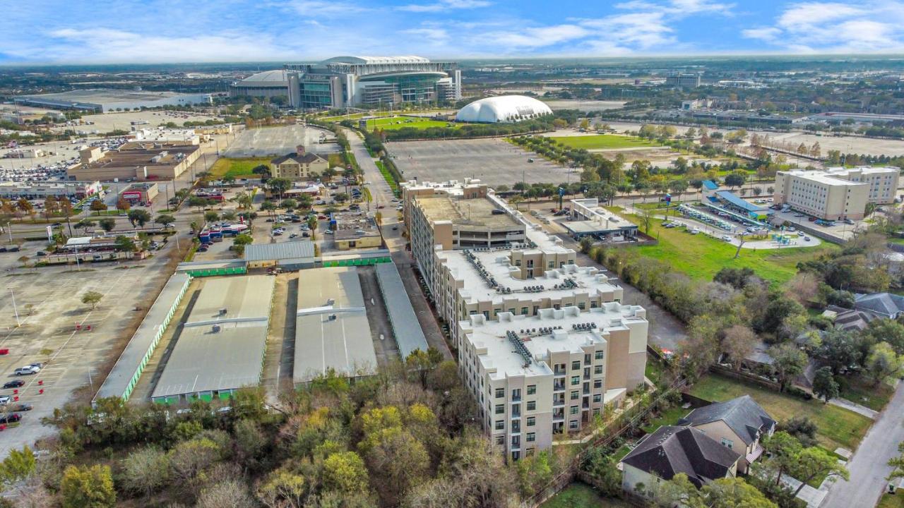 Charming Suite With Gym Near Nrg Medical Center Houston Exterior photo
