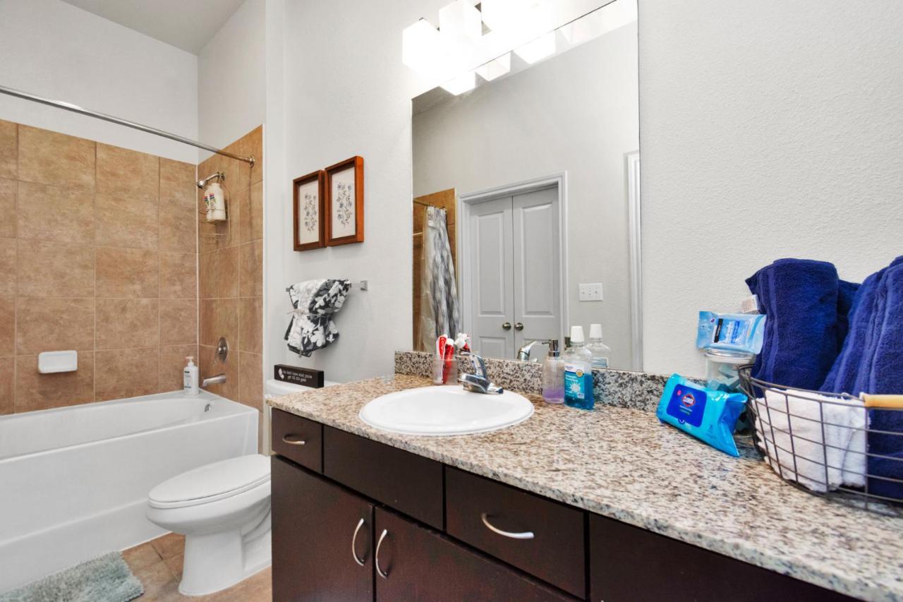 Charming Suite With Gym Near Nrg Medical Center Houston Exterior photo