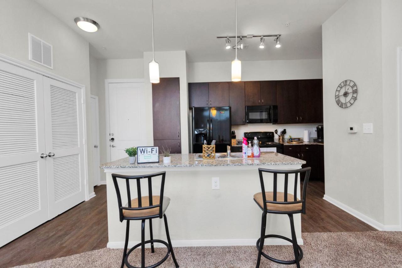 Charming Suite With Gym Near Nrg Medical Center Houston Exterior photo