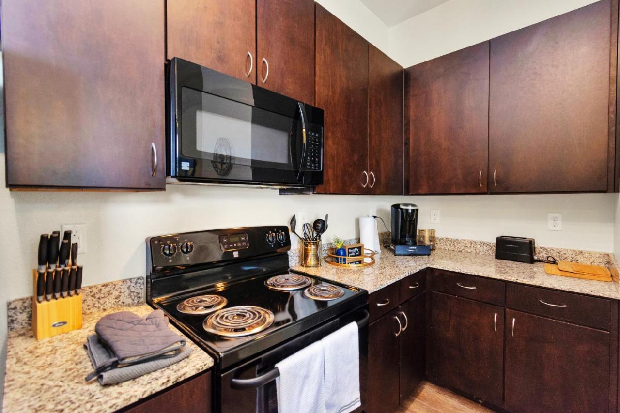 Charming Suite With Gym Near Nrg Medical Center Houston Exterior photo